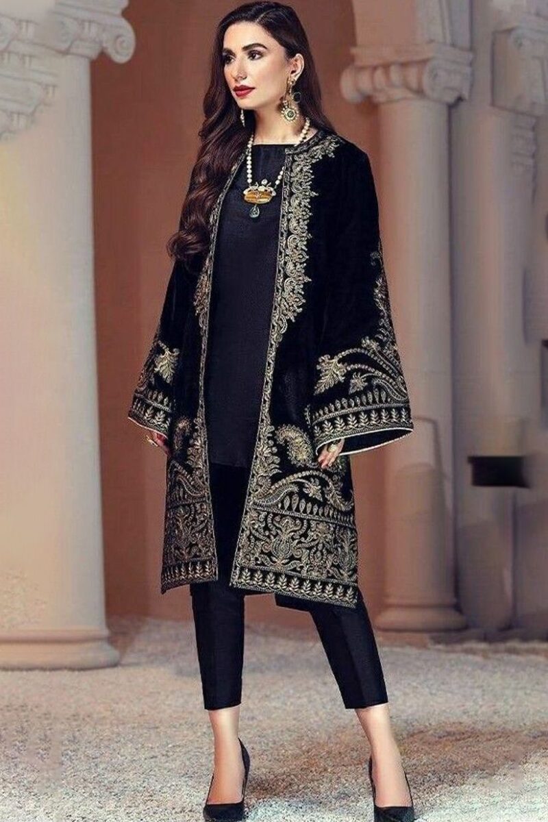 Baroque DRS| 205 - 01 | 2pc Luxury Velvet | Silk Inner And Silk Trouser