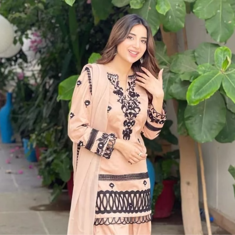 Agha Hassan - 3 Piece Lawn Embroidered Suit (OSA)