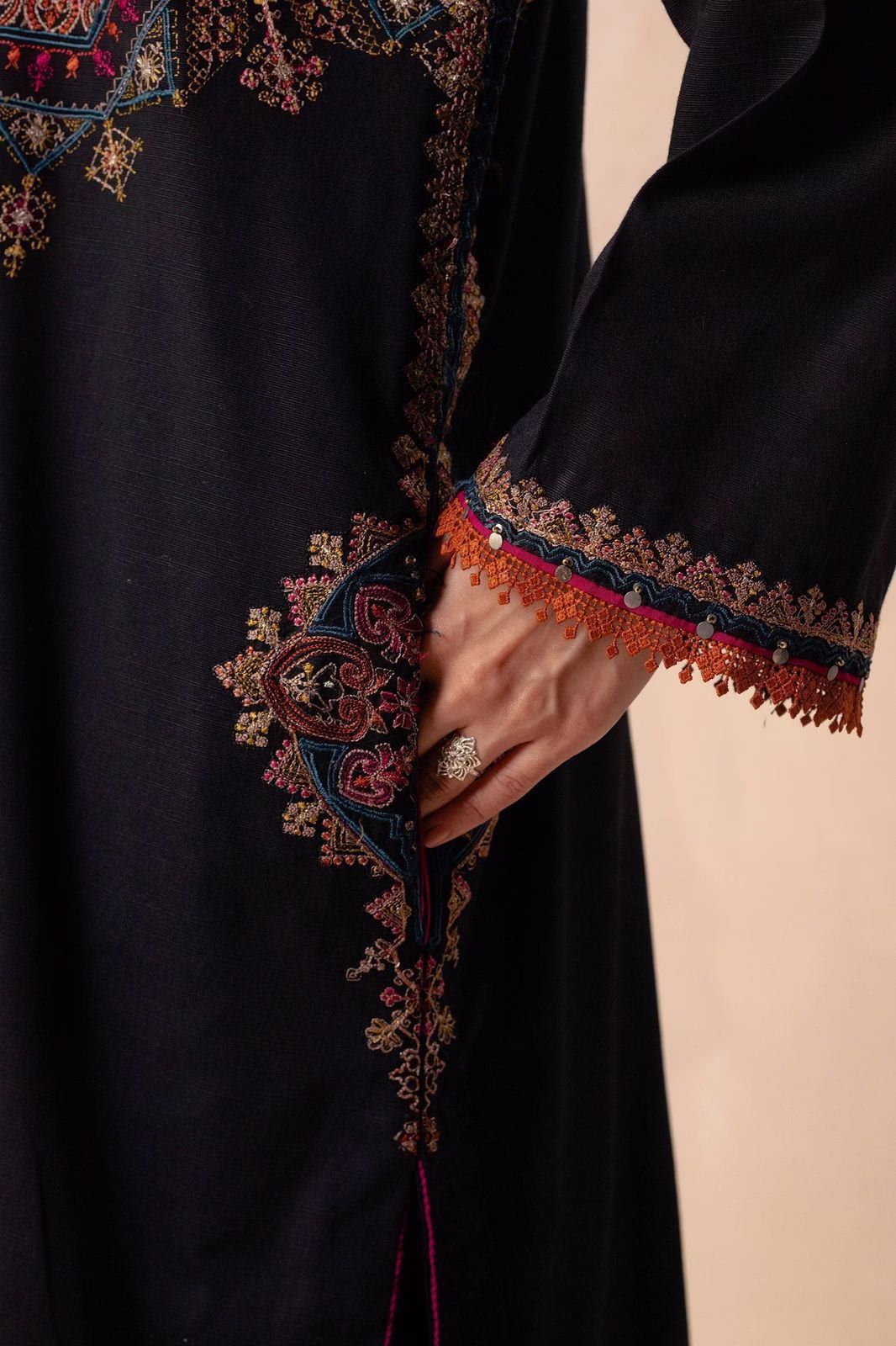 ZARA SHAHJAHAN | 3PC Premium Dhank Collection | Embroidered with Pashmina Shawl (RH) - Image 3