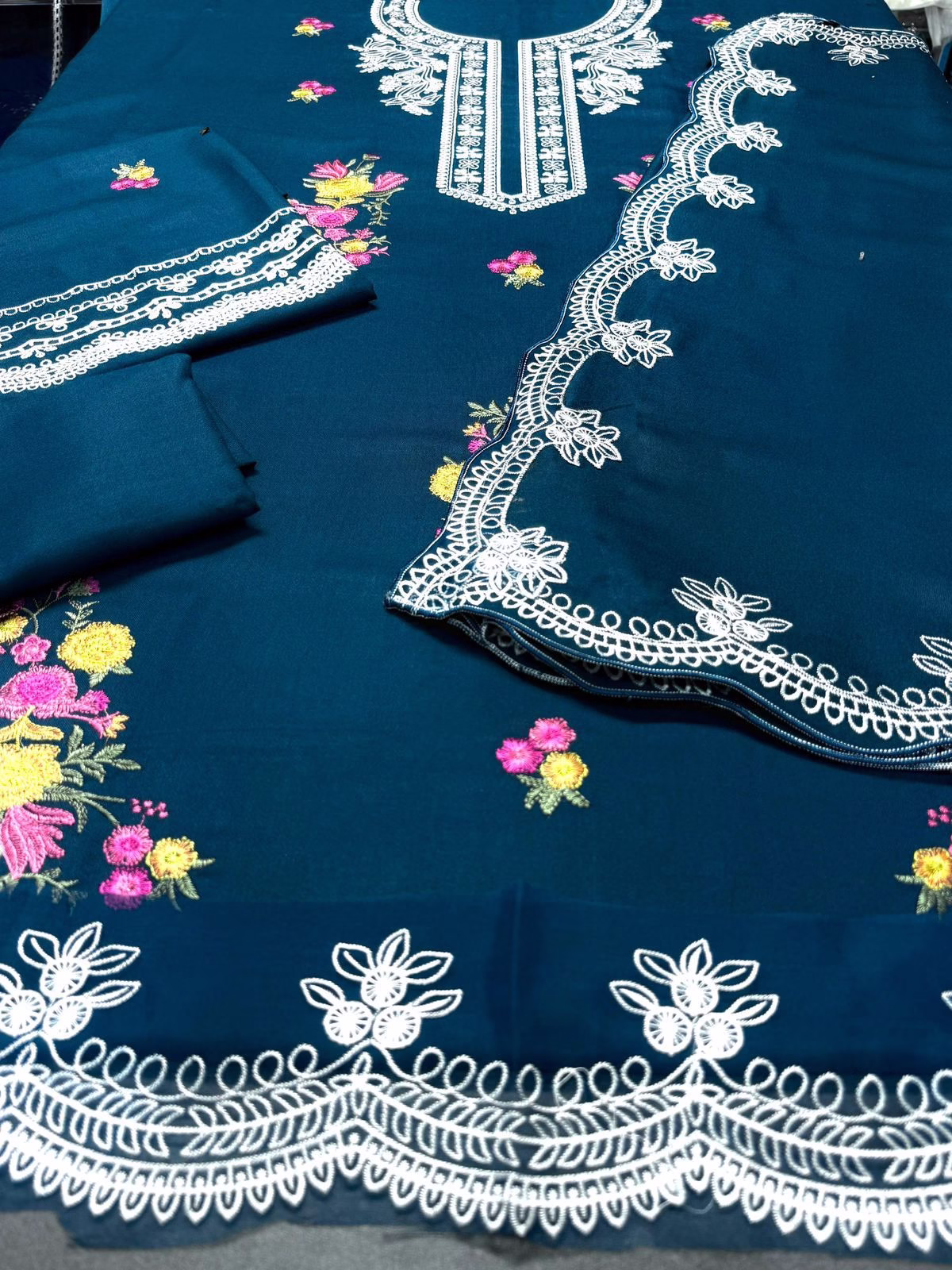 CRIMSON | Hit Article 3PC Fancy Dhanak Collection | Cutwork Embroidered Shawl (RH) - Image 4